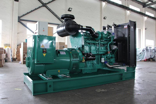 长葛320kw康明斯柴油发电车出租组图片 长葛320kw康明斯柴油发电车出租组图片