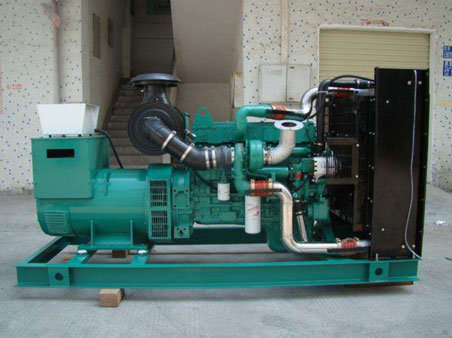 长葛1100kw康明斯柴油发电机组图片 长葛1100kw康明斯柴油发电机组图片
