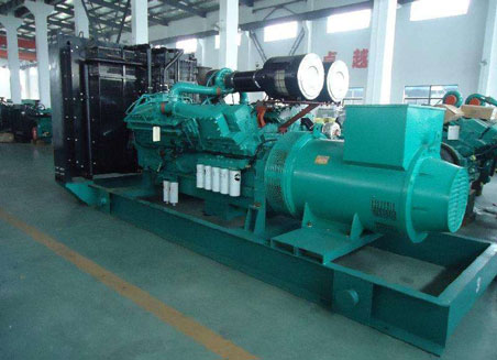 长葛800kw康明斯柴油发电机组图片 长葛800kw康明斯柴油发电机组图片